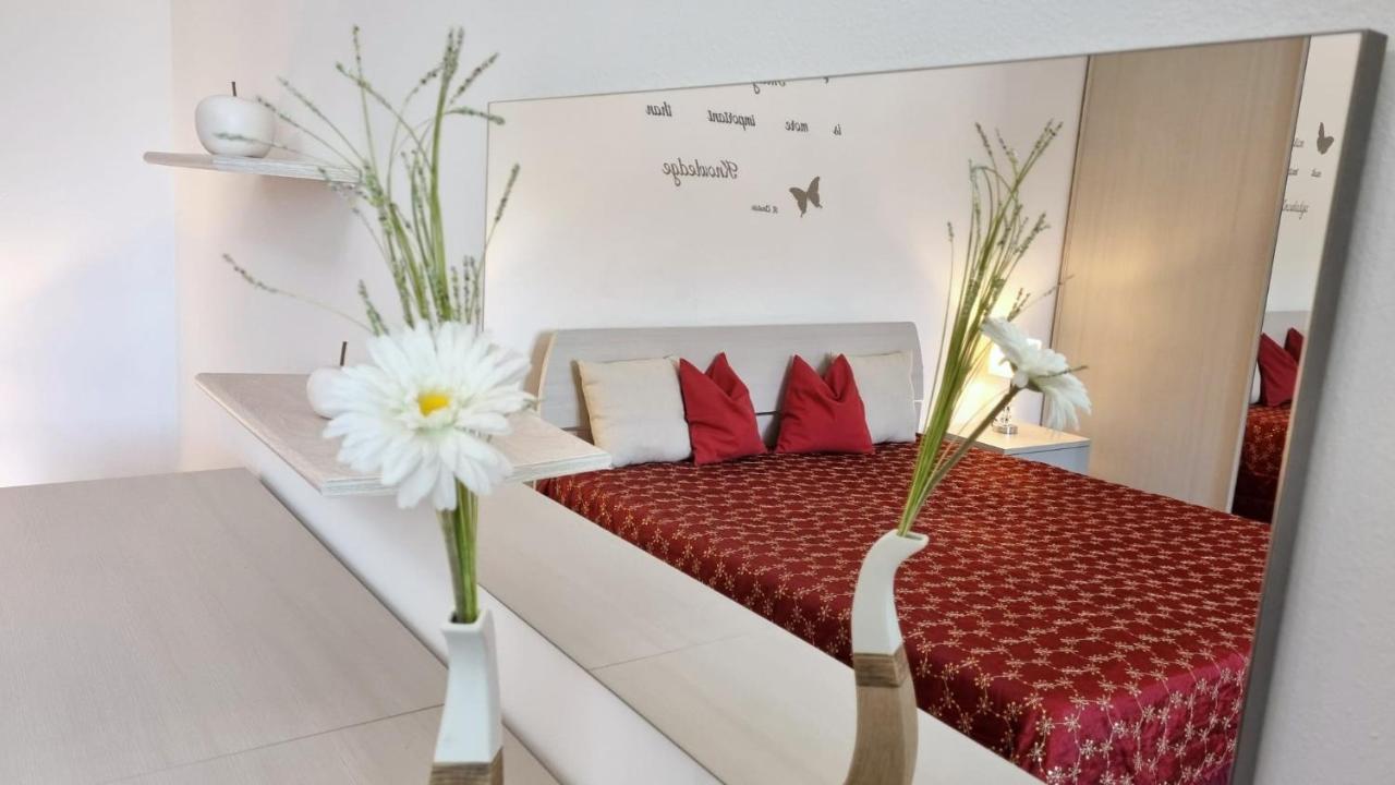 Fontana Oasis Apartments Castelnuovo del Garda Ngoại thất bức ảnh