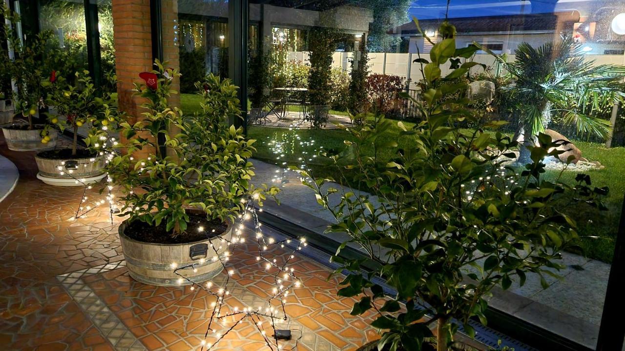 Fontana Oasis Apartments Castelnuovo del Garda Ngoại thất bức ảnh